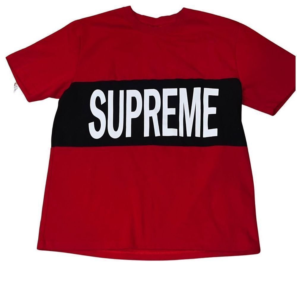 New Supreme Rare Red With Black Logo Graphics 100% Cotton Tee Men size Large